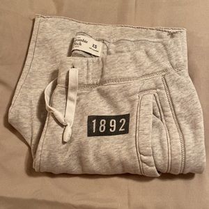 A & F Mens shorts